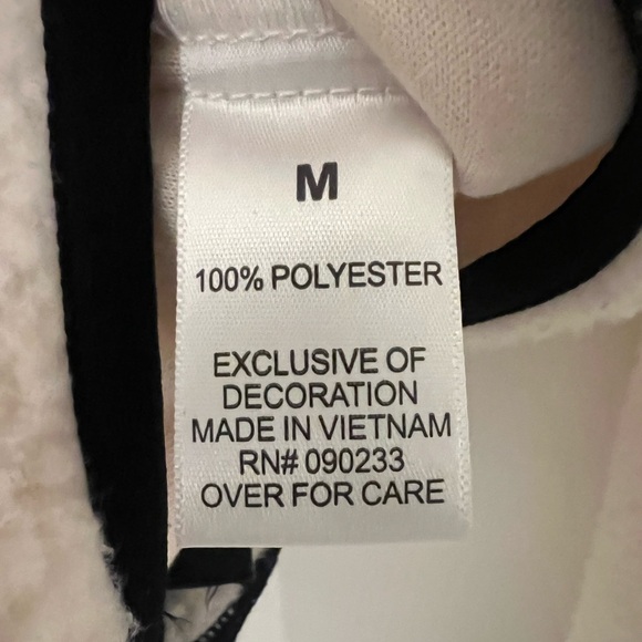 PacSun Ivory/Black Zip Up Sherpa Medium - Picture 5 of 5